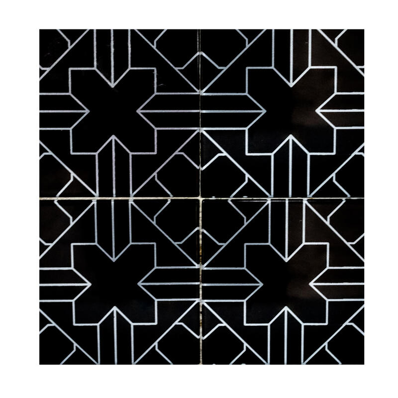  Light Dark Glass Tile  60 Inch 1 Each PR5218